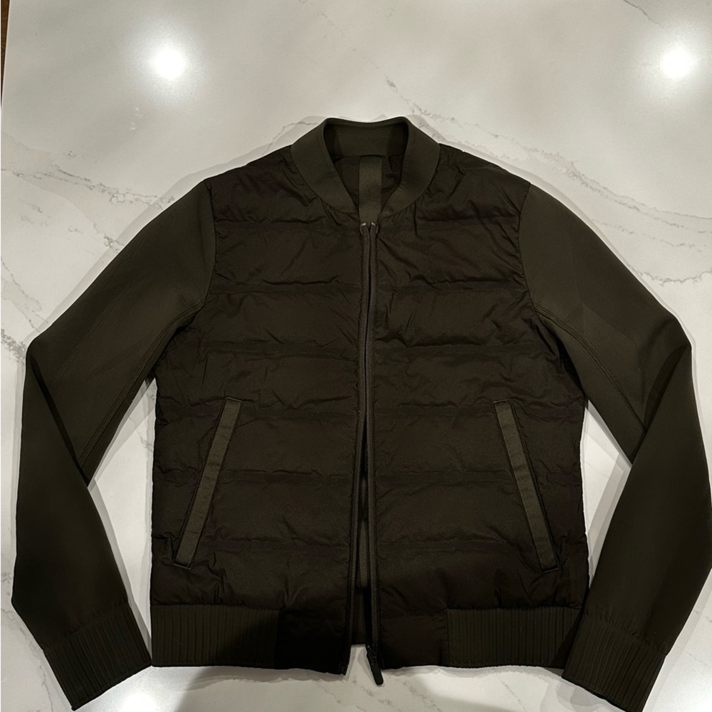 Lululemon reversible nonstop Bomber jacket size 2 dark olive